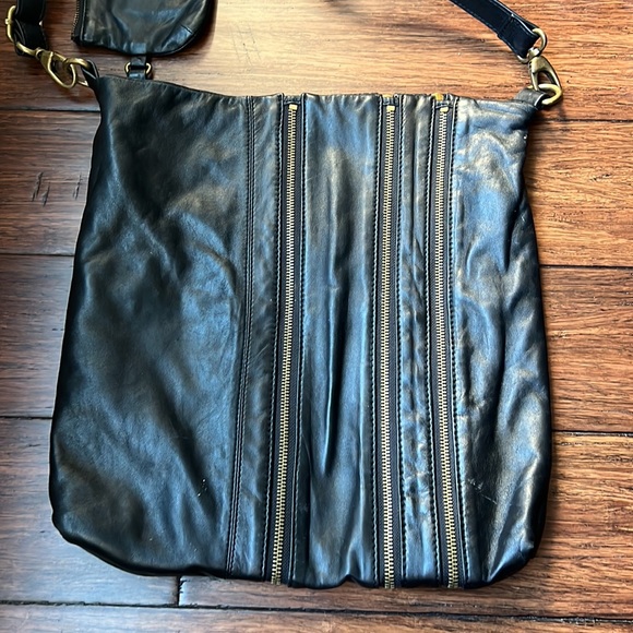 Hype leather Cross Body - Picture 4 of 6